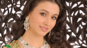 <b>gauri nigudkar</b> actress - gauri-nigudkar-300x167